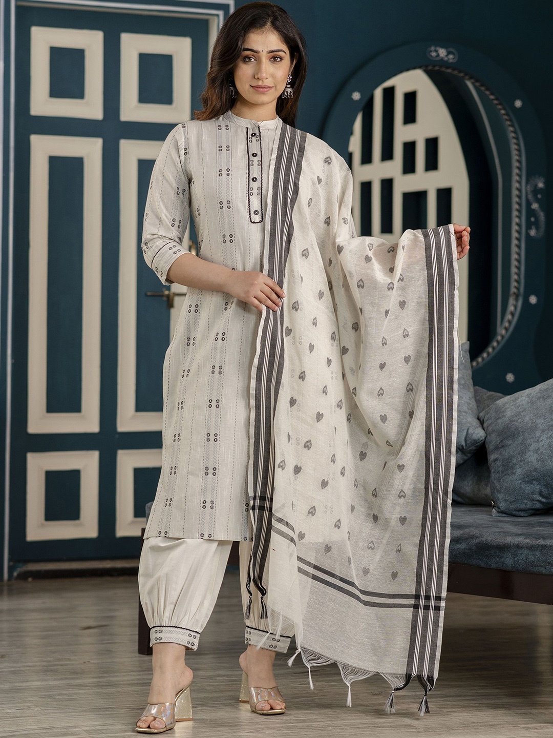 

Charu Women Printed Regular Kurta with Salwar & With Dupatta, White