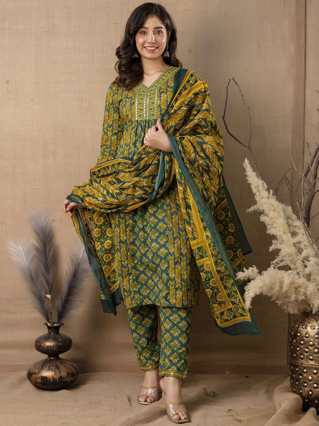 

Charu Women Floral Printed Empire Thread Work Pure Cotton Kurta with Trousers & With Dupatta, Green