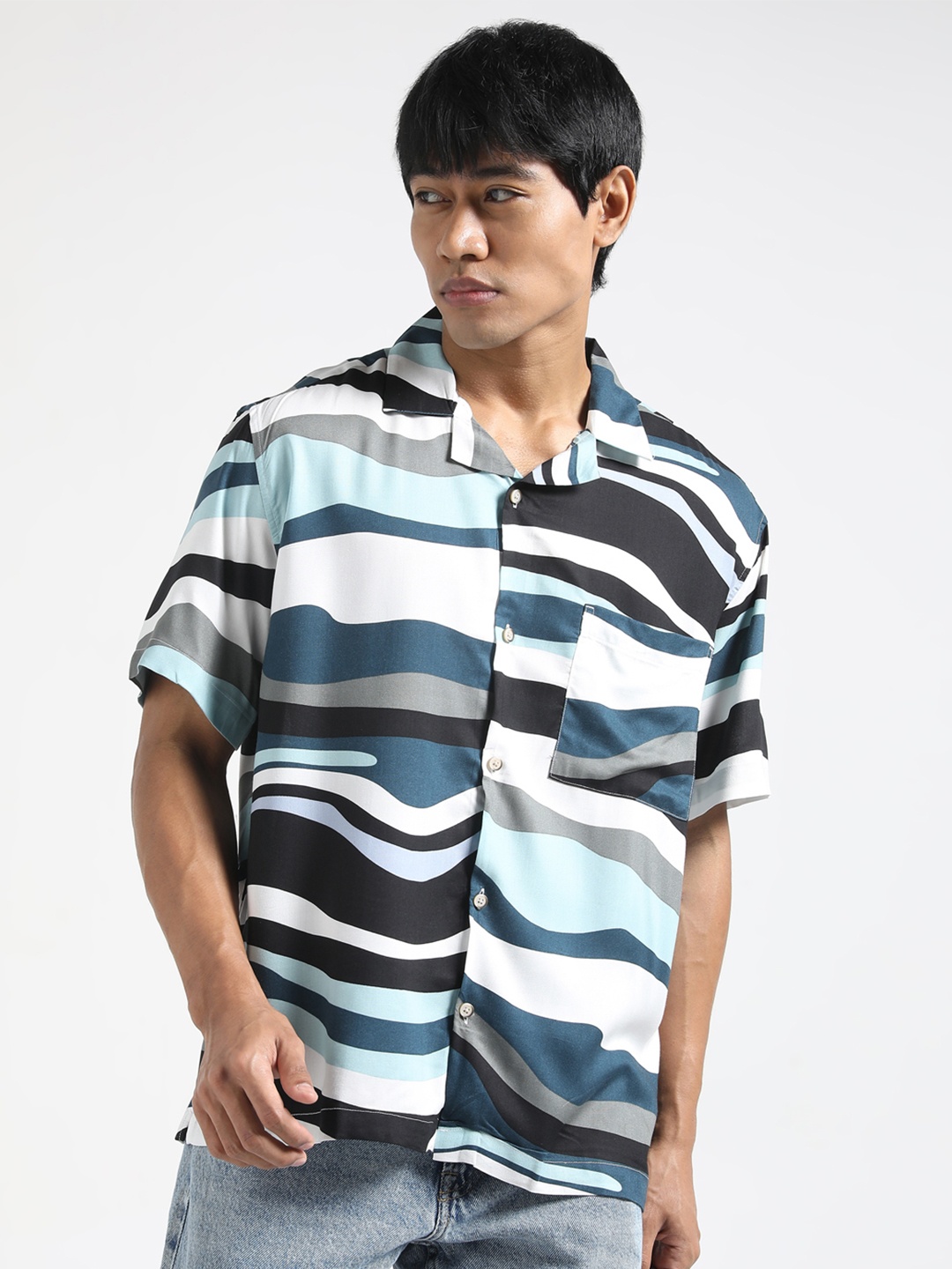 

R&B Men Standard Slim Fit Horizontal Stripes Opaque Striped Casual Shirt, White