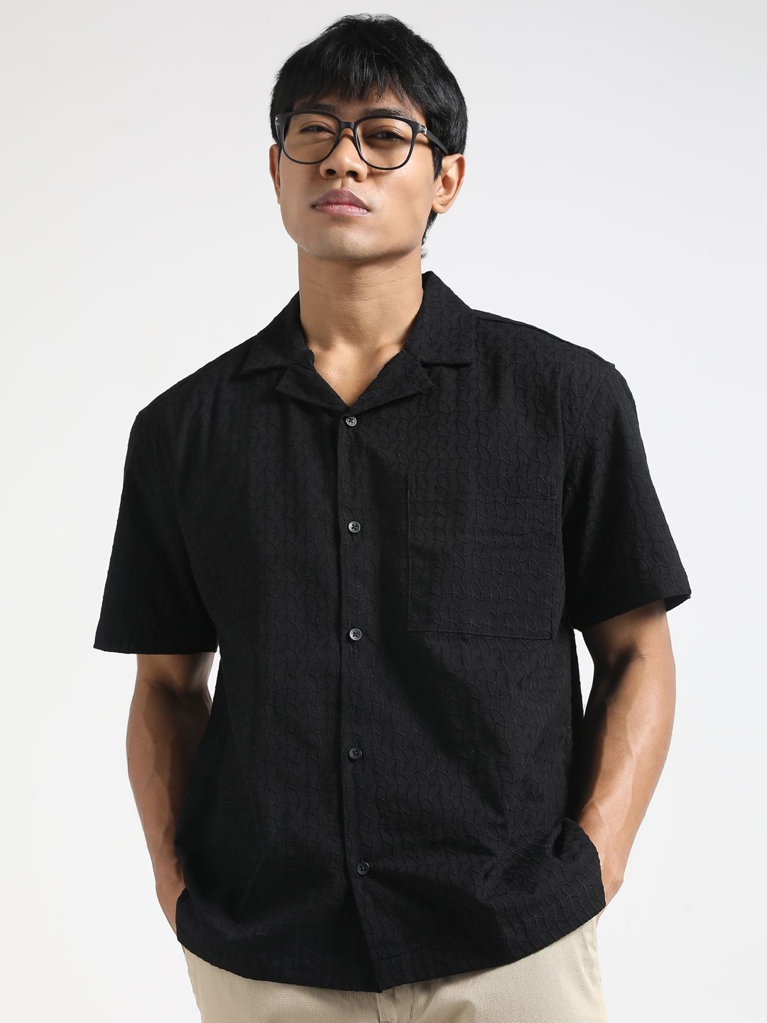 

R&B Men Standard Opaque Striped Casual Shirt, Black