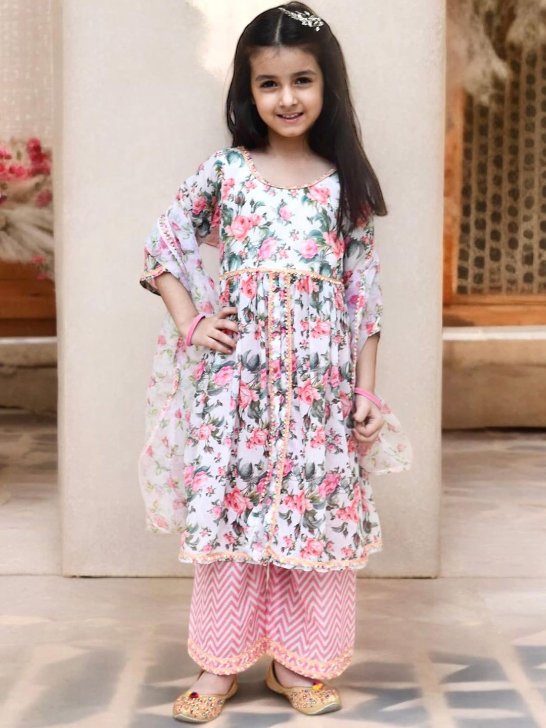 

Fayon Kids Girls Floral Printed Regular Pure Cotton Kurti with Palazzos & With Dupatta, Off white