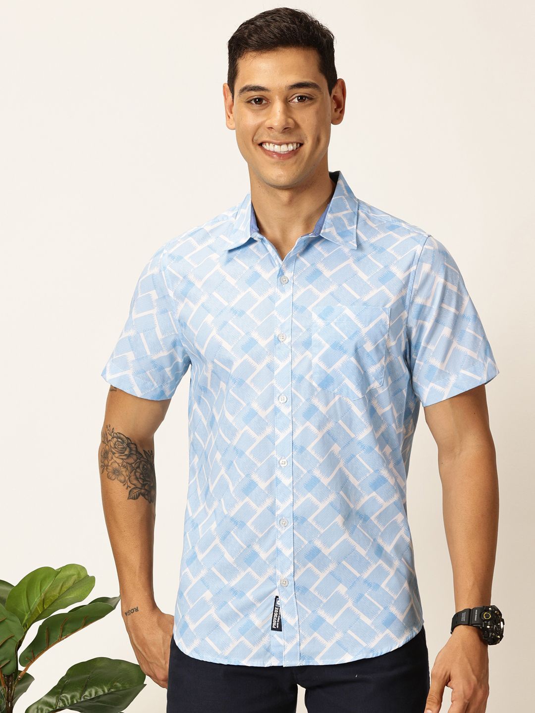 

Provogue Men Original Slim Fit Opaque Printed Casual Shirt, Blue