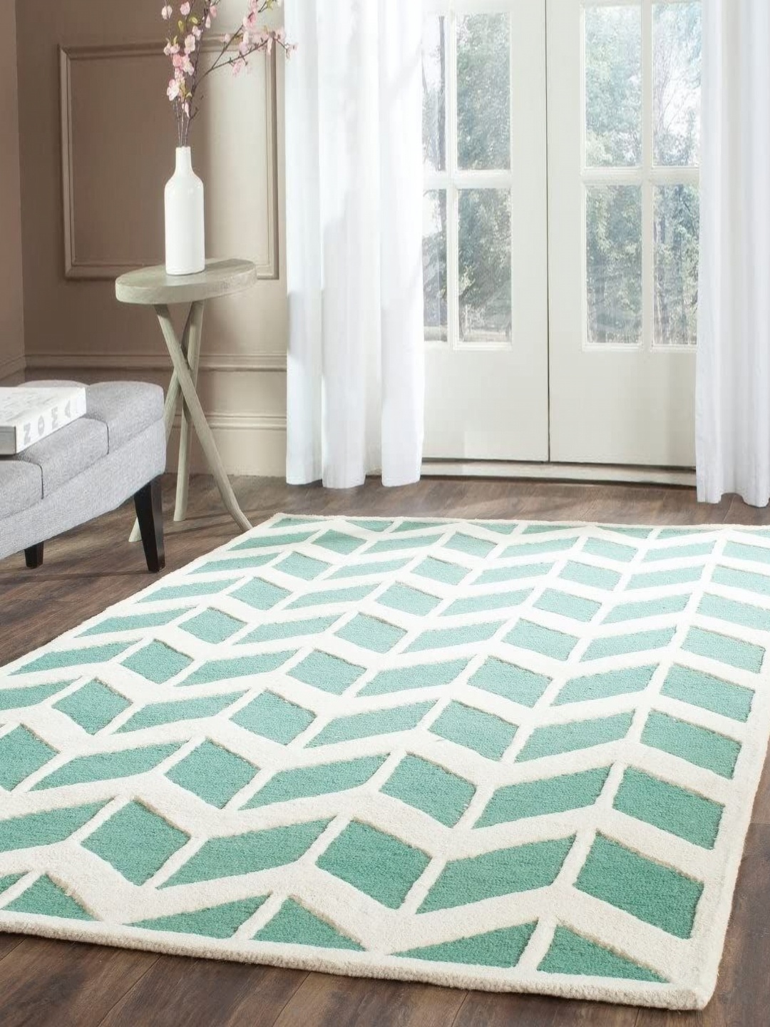 

Safiya Carpet Green Geometric Hand-Tufted Woollen Carpets