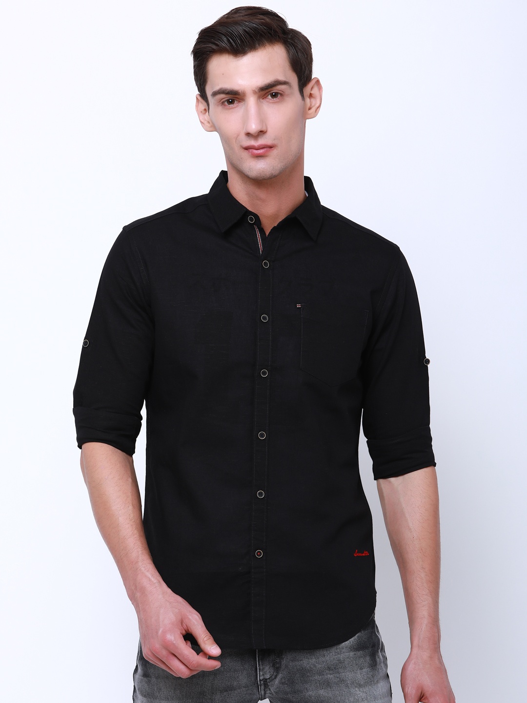 

LOCOMOTIVE Men Black Slim Fit Solid Casual Shirt