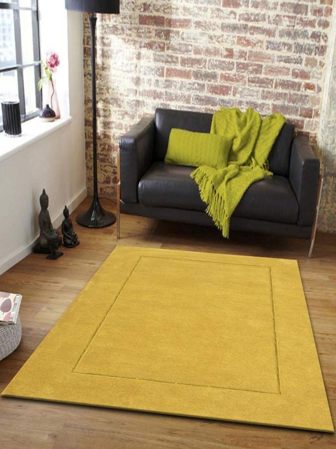 

Safiya Carpet Yellow Solid Hand-Tufted Woollen Carpets