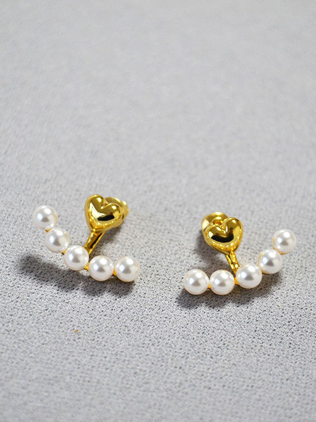 

Krelin Classic Studs Earrings, White