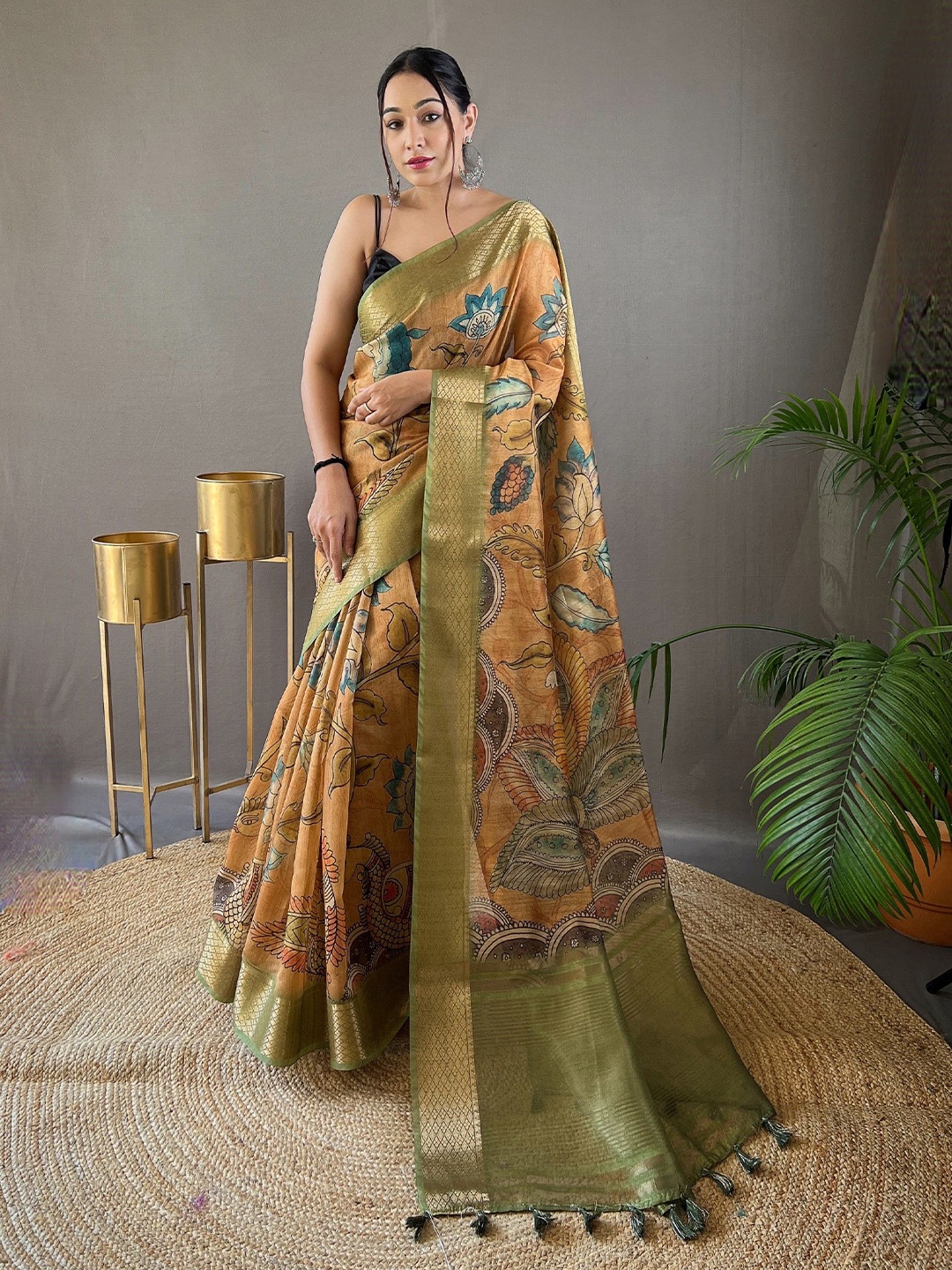 

Munir Kalamkari Silk Cotton Ikat Saree, Green