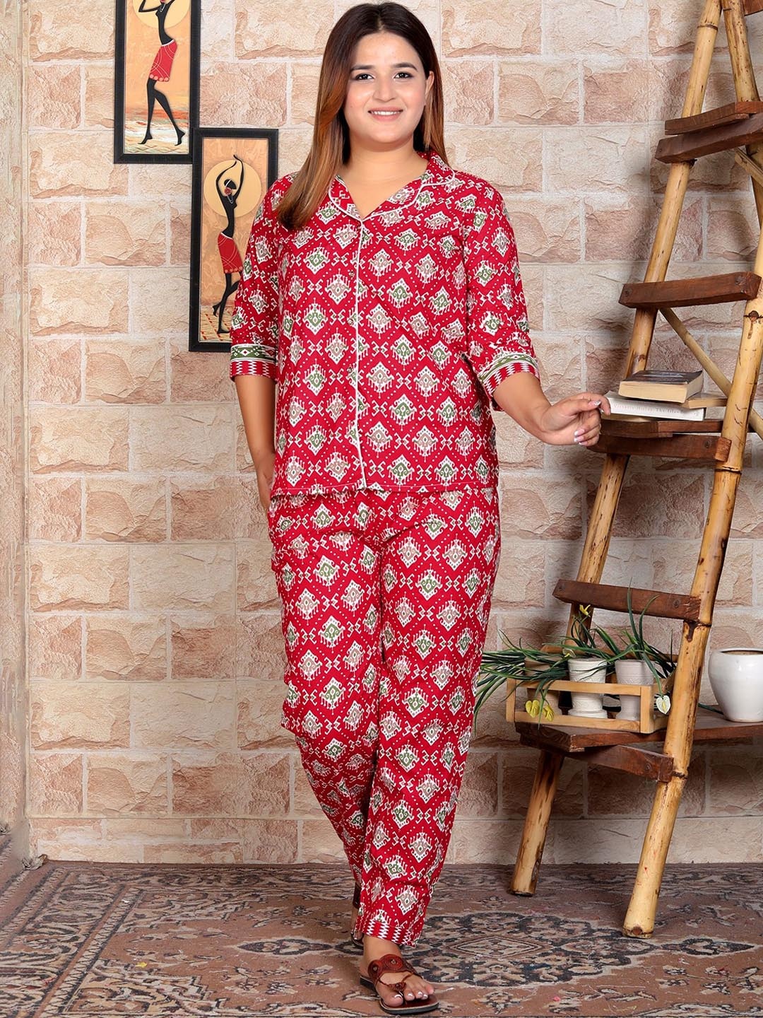 

JAIPZZ APPARELS Printed Shirt & Trouser Co-Ords, Red