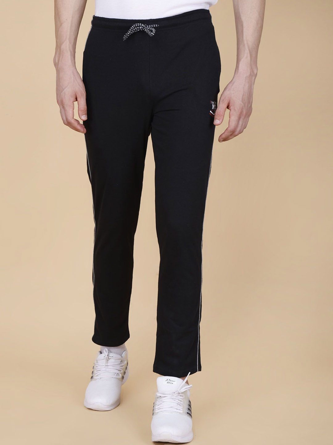 

STARFOX Men Slim- Fit Cotton Track Pant, Black