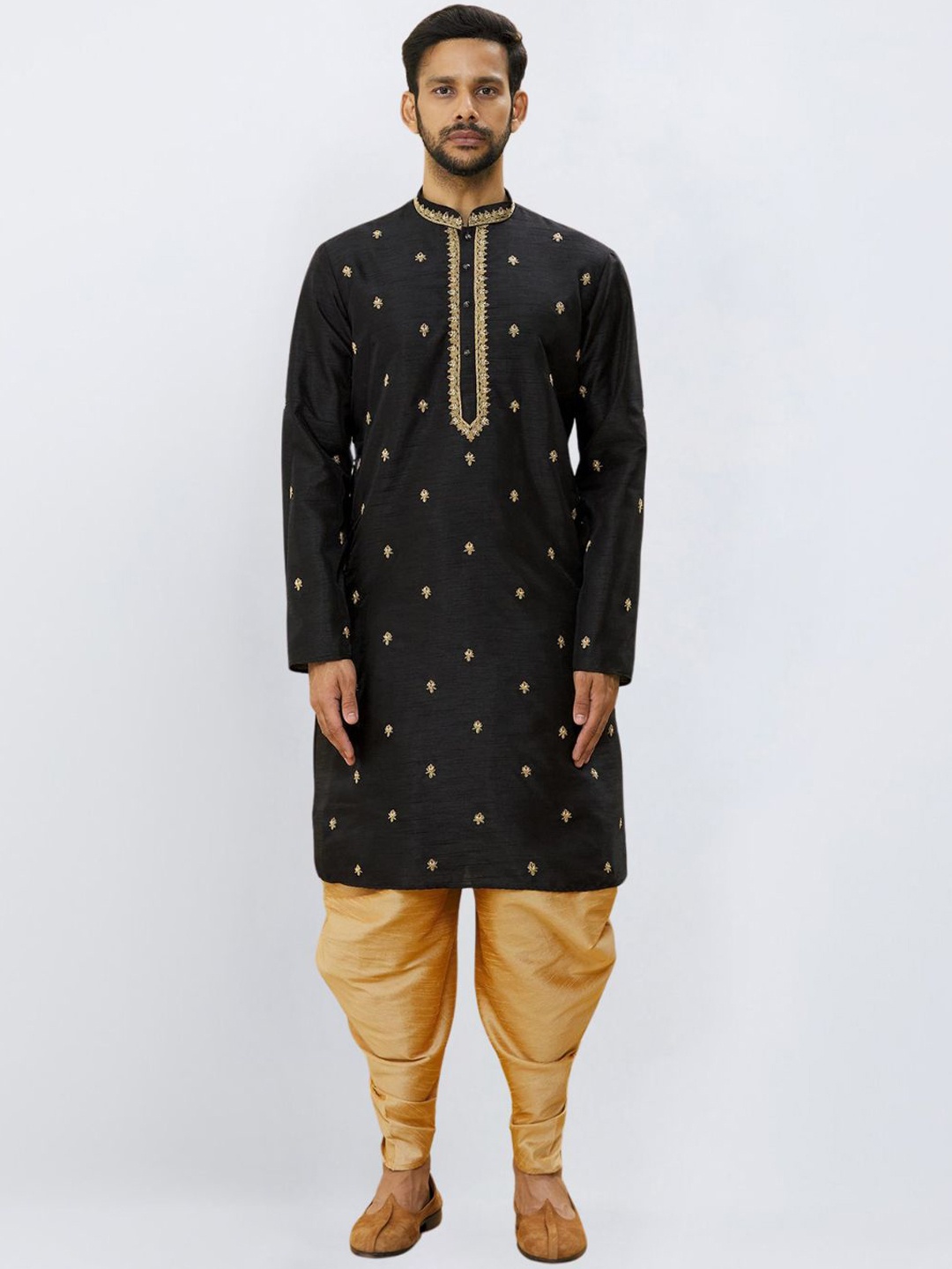 

SULAKSHACOUTUREZ Men Floral Embroidered Regular Thread Work Kurta with Dhoti Pants, Black