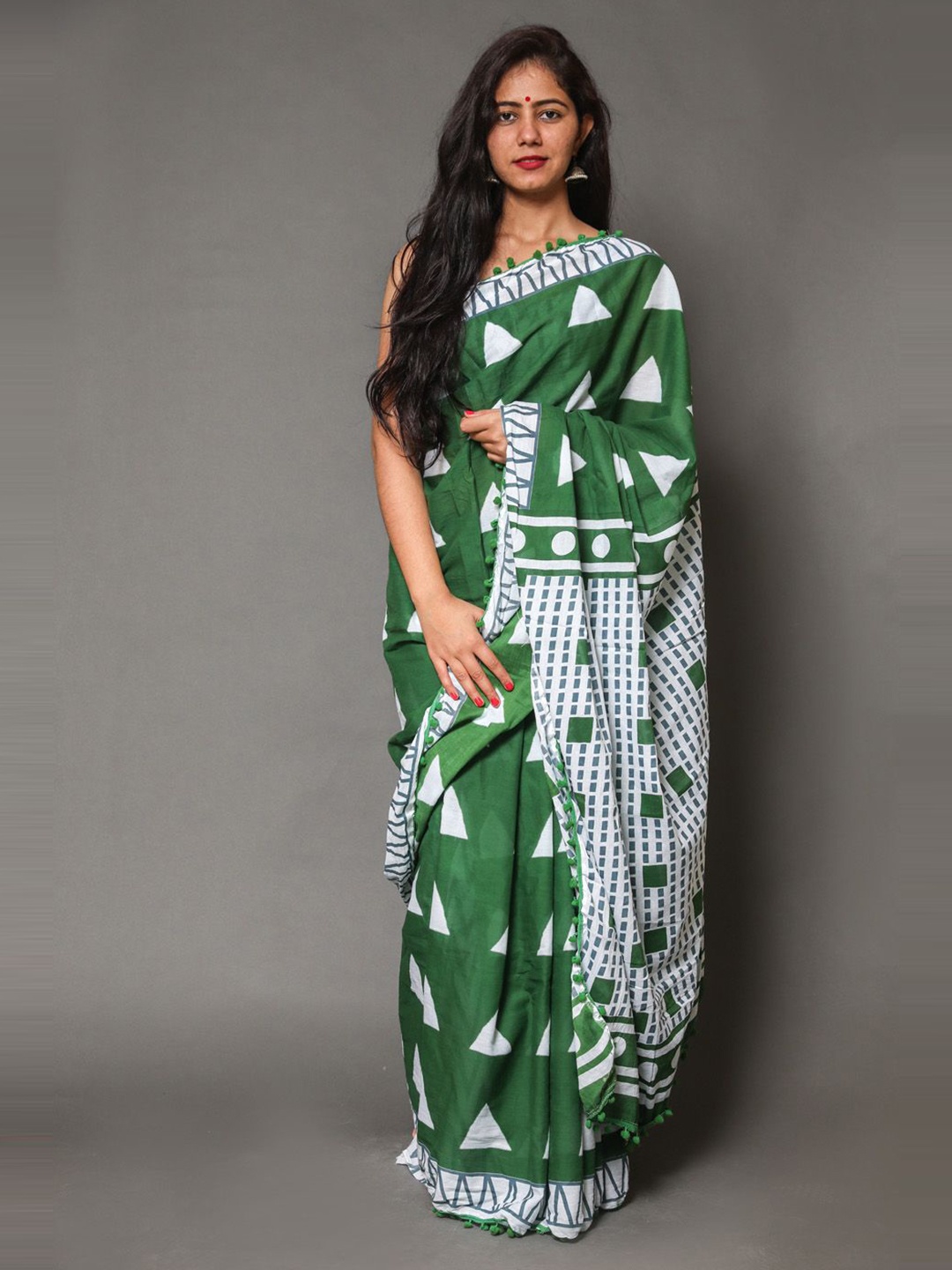 

JAIPURI PRINT Pure Cotton Bagru Saree, Green