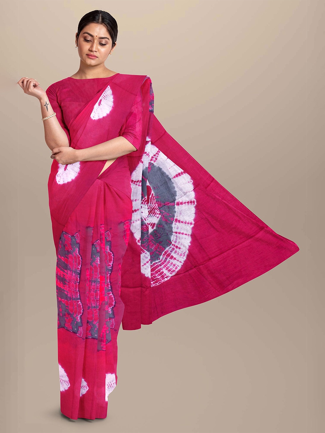 

JAIPURI PRINT Tie and Dye Pure Cotton Bagru Saree, Pink