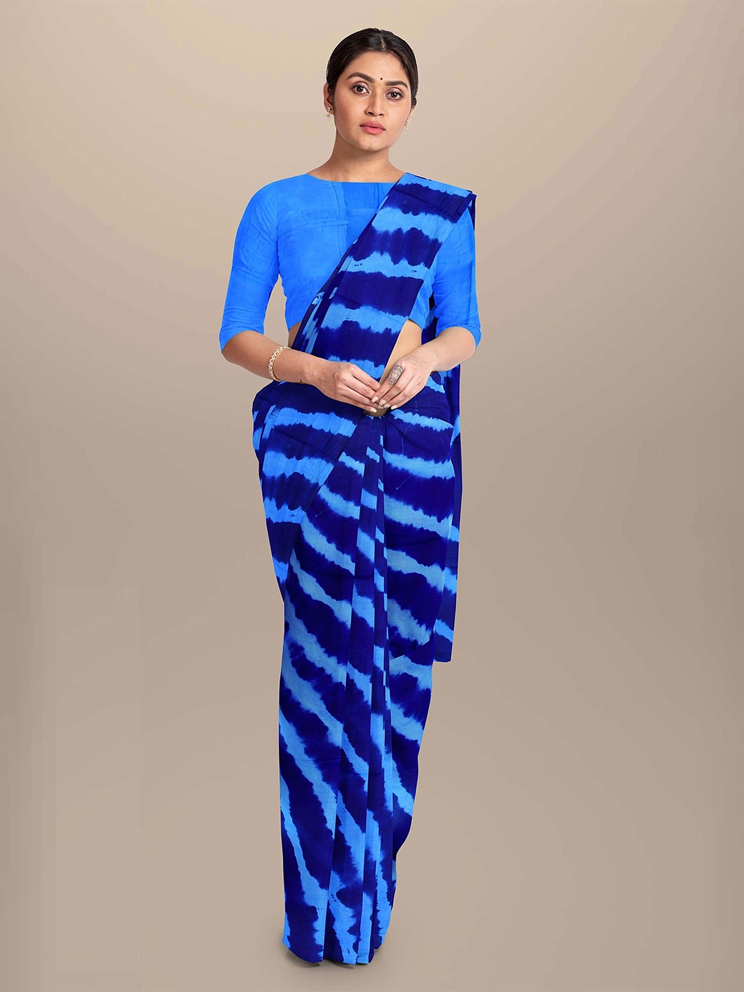 

JAIPURI PRINT Leheriya Pure Cotton Bagru Saree, Blue
