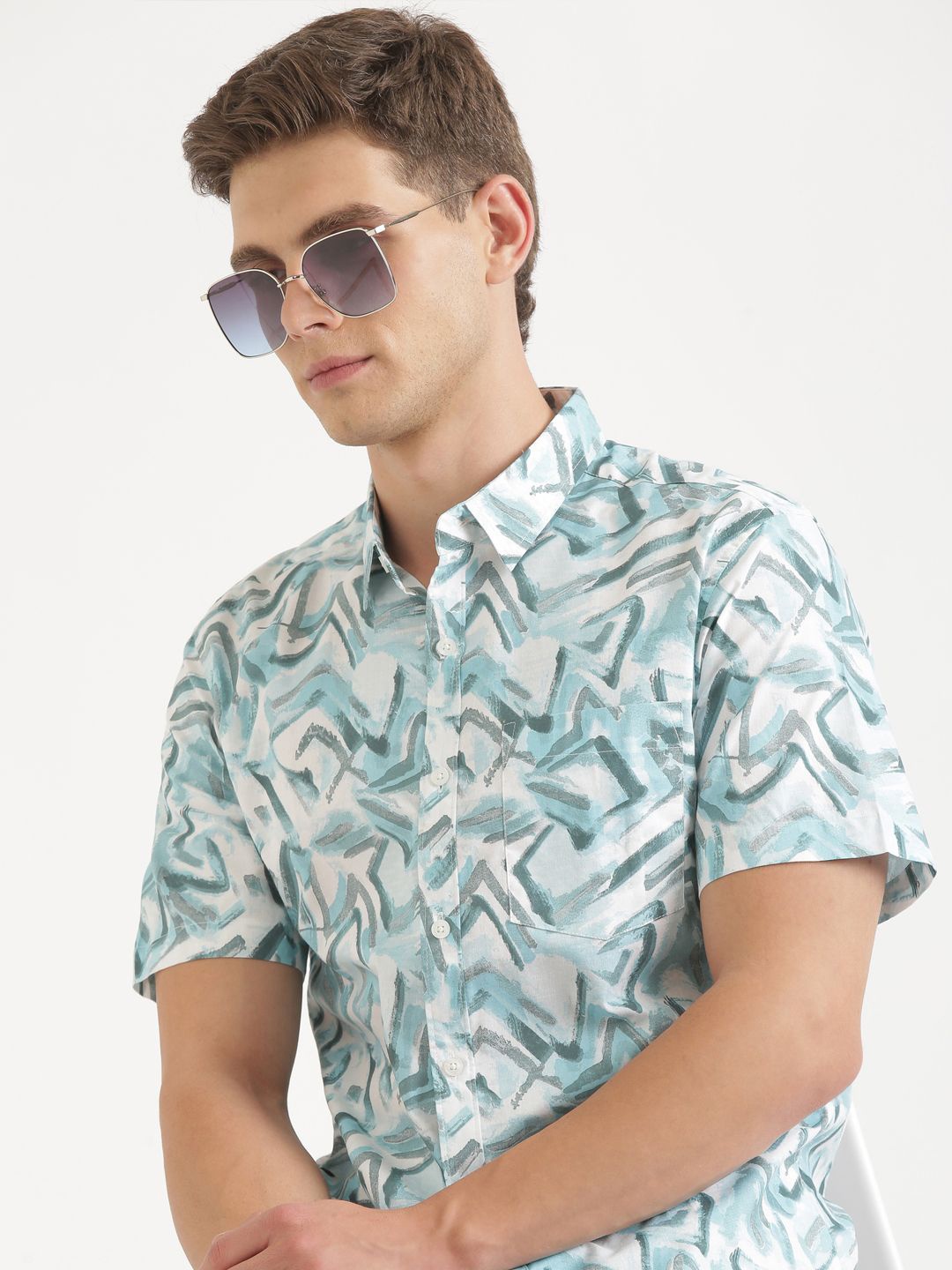 

Joven Men Opaque Printed Casual Shirt, White
