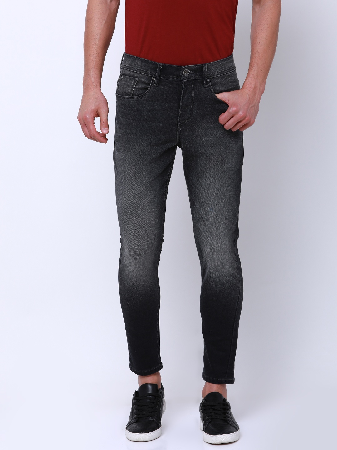 

LOCOMOTIVE Men Charcoal Tapered Fit Mid-Rise Clean Look Stretchable Jeans