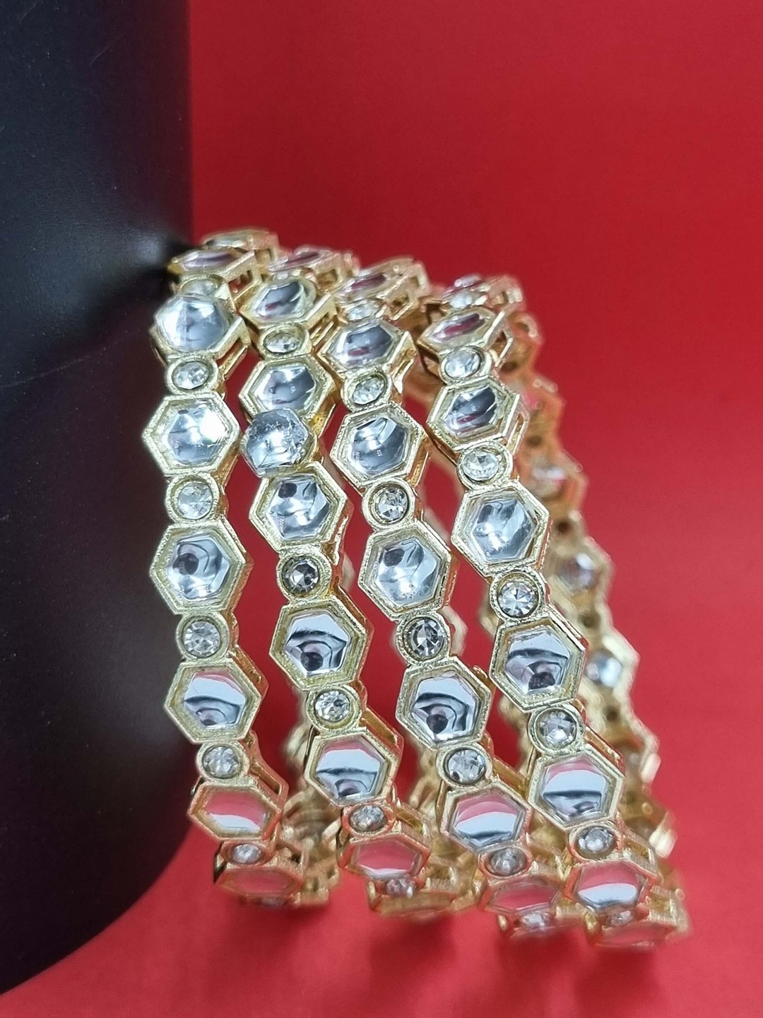 

Anouk Set Of 4 Gold-Plated Kundan-Studded Bangles