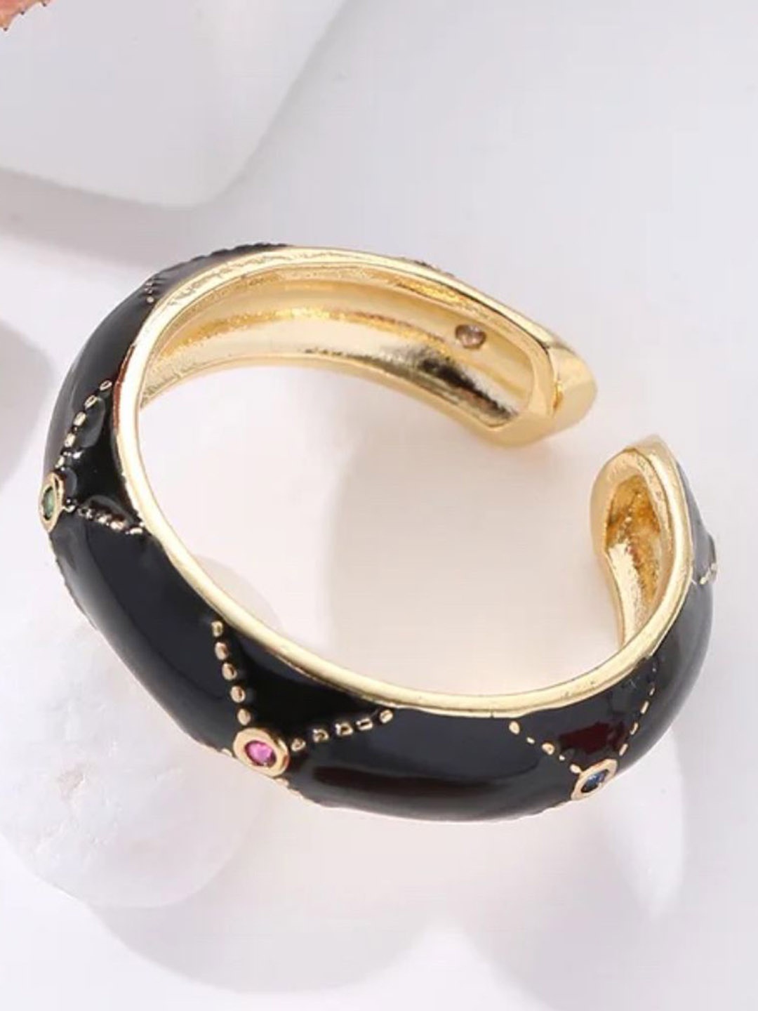 

SALTY Stone-Studded Adjustable Finger Ring, Black