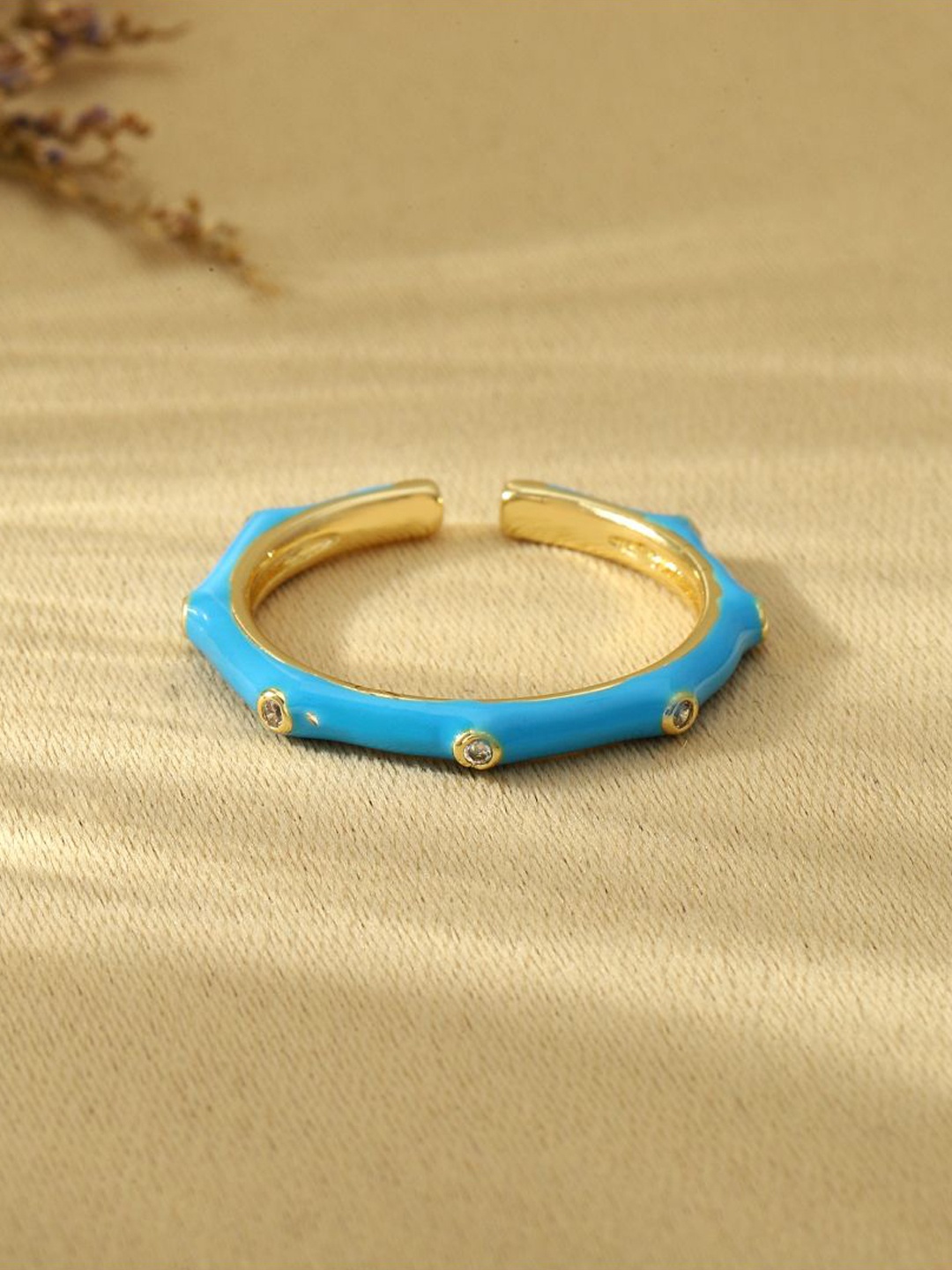 

SALTY Sinister Splendor Ring, Blue