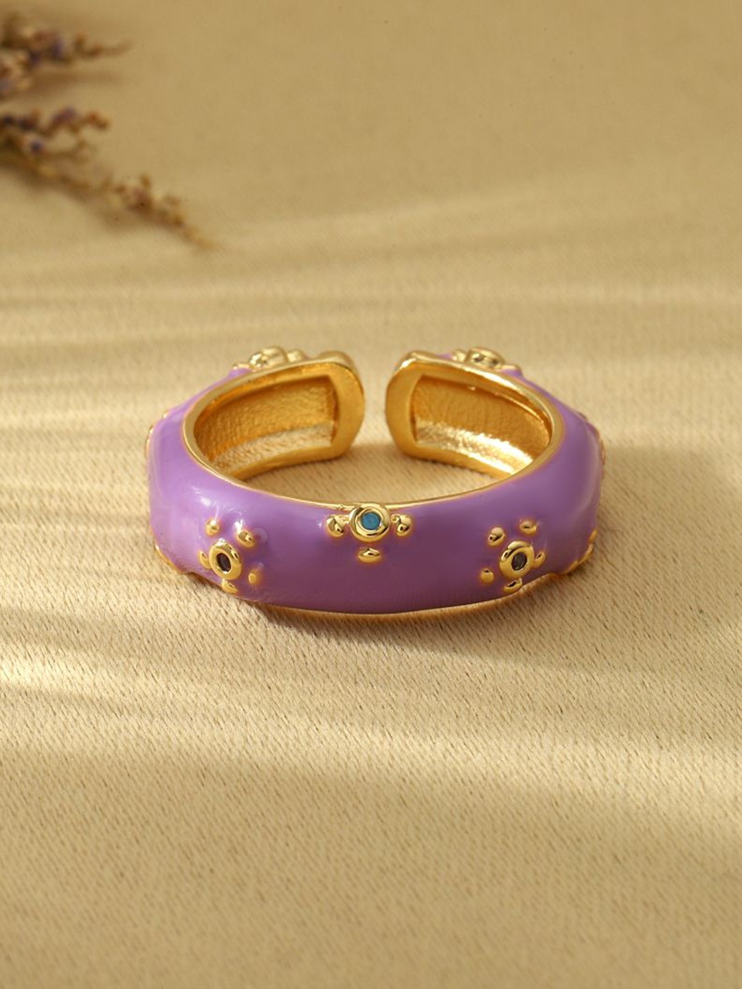 

SALTY Stone Studded Gemline Contrast Finger Ring, Purple
