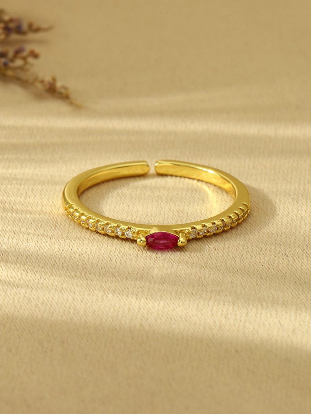 

SALTY Stone-Studded Adjustable Finger Ring, Gold