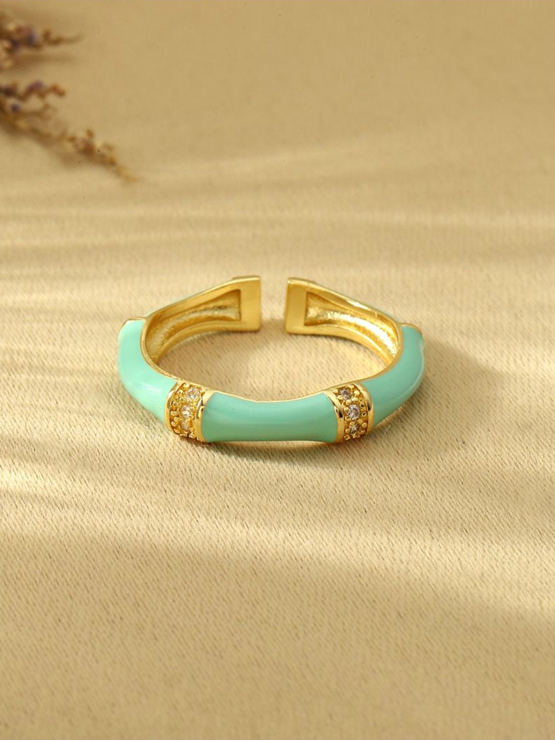 

SALTY Stones Studded Honeyed Love Ring, Gold