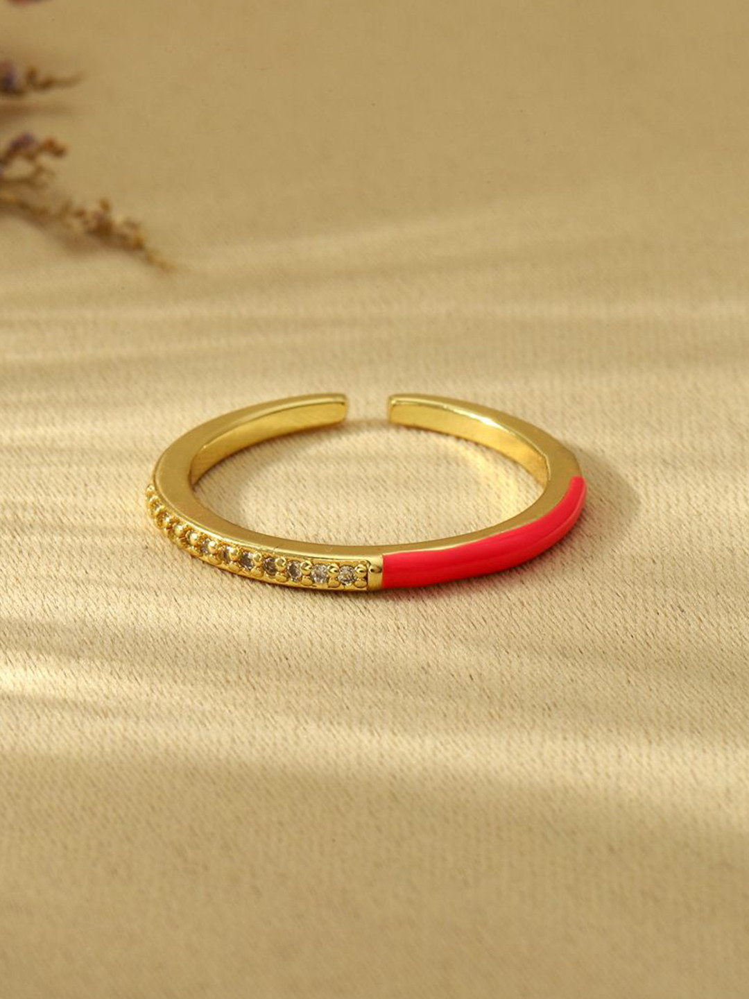 

SALTY Stone-Studded Adjustable Finger Ring, Gold
