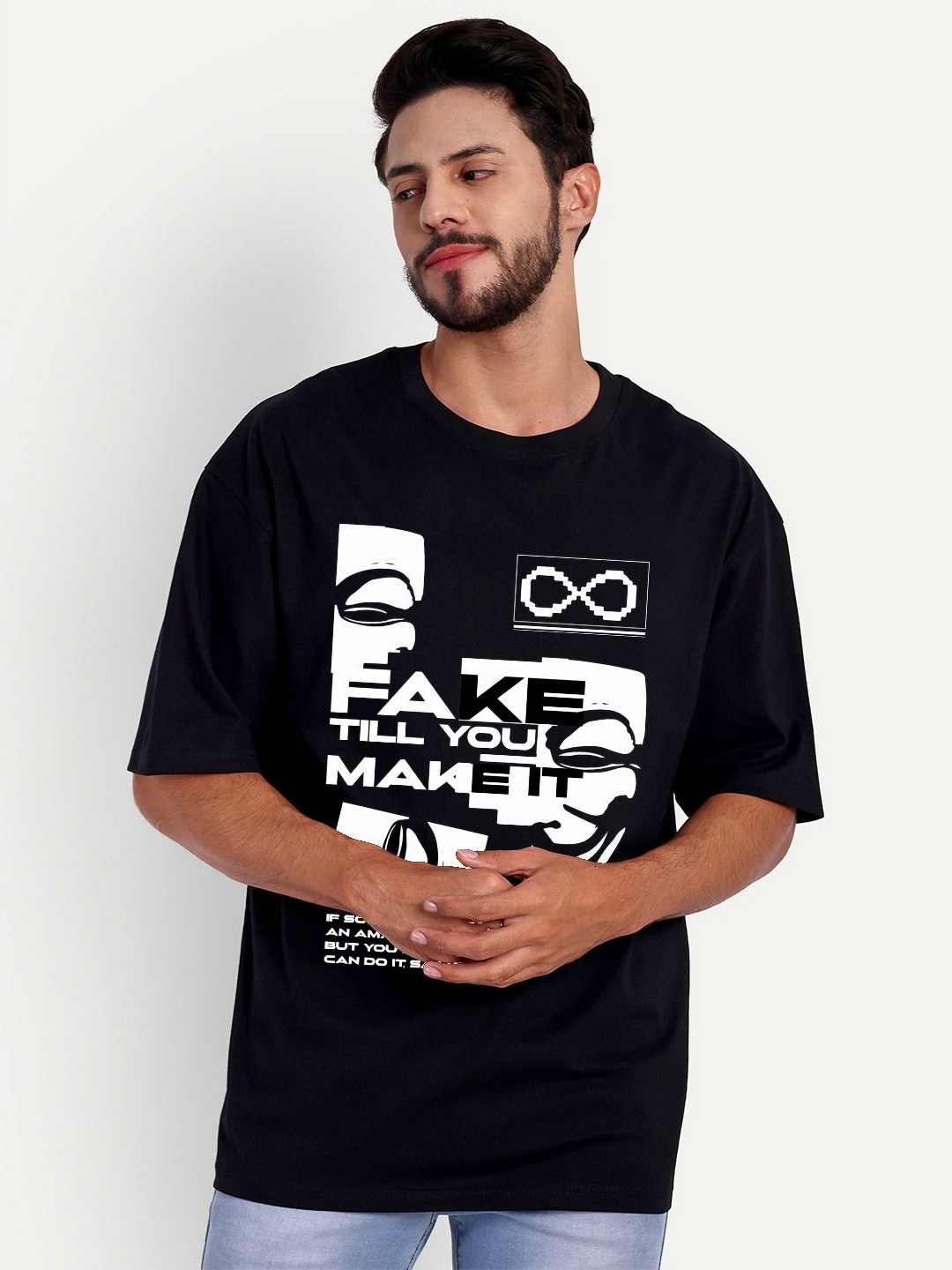 Bloopers Store Men Typography Printed Applique T-shirt, Black