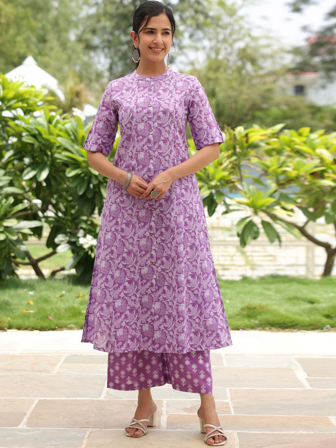 

PIROH Women Floral Printed Regular Pure Cotton Kurta with Trousers, Lavender