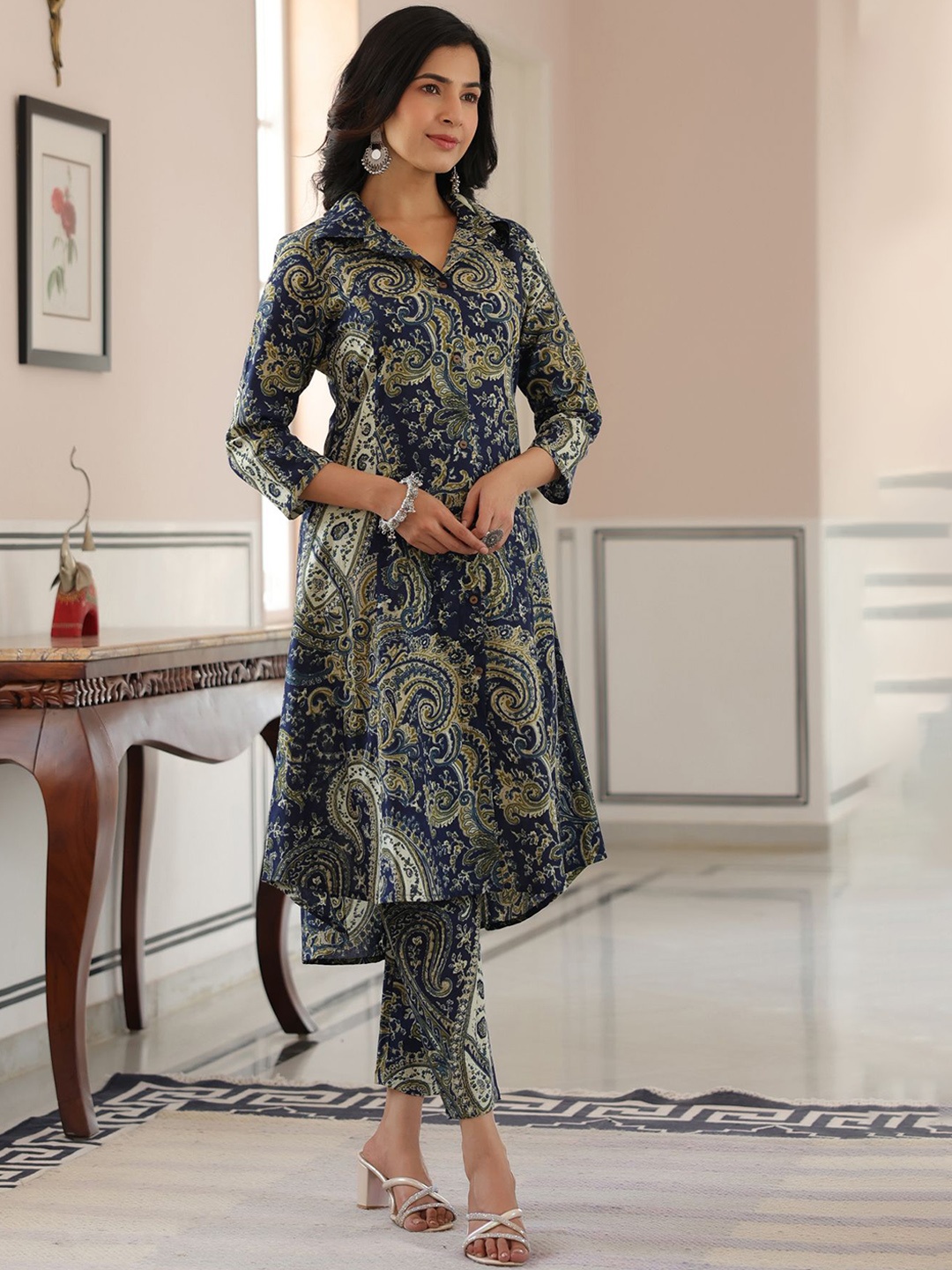 

PIROH Women Ethnic Motifs Printed Regular Pure Cotton Kurta with Trousers, Blue