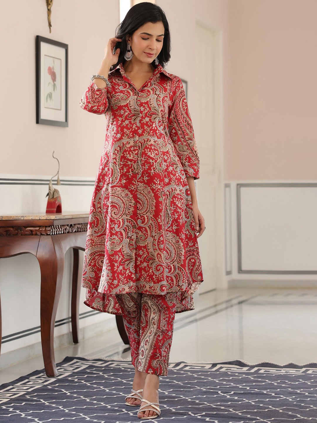 

PIROH Women Ethnic Motifs Printed Regular Pure Cotton Kurta with Trousers, Red