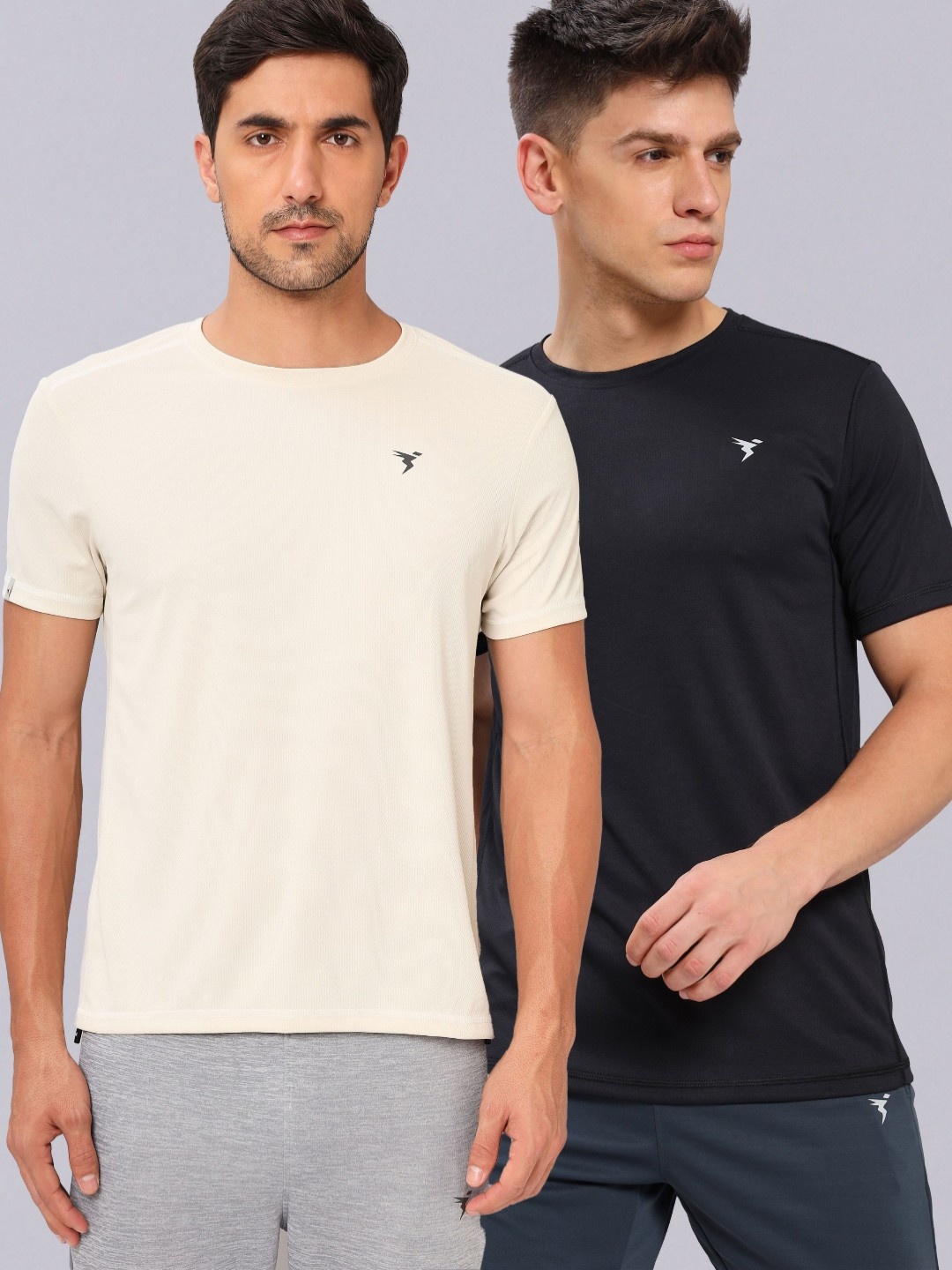 

Technosport Men Pack Of 2 Anti Odour Solid Slim Fit T-shirt, White