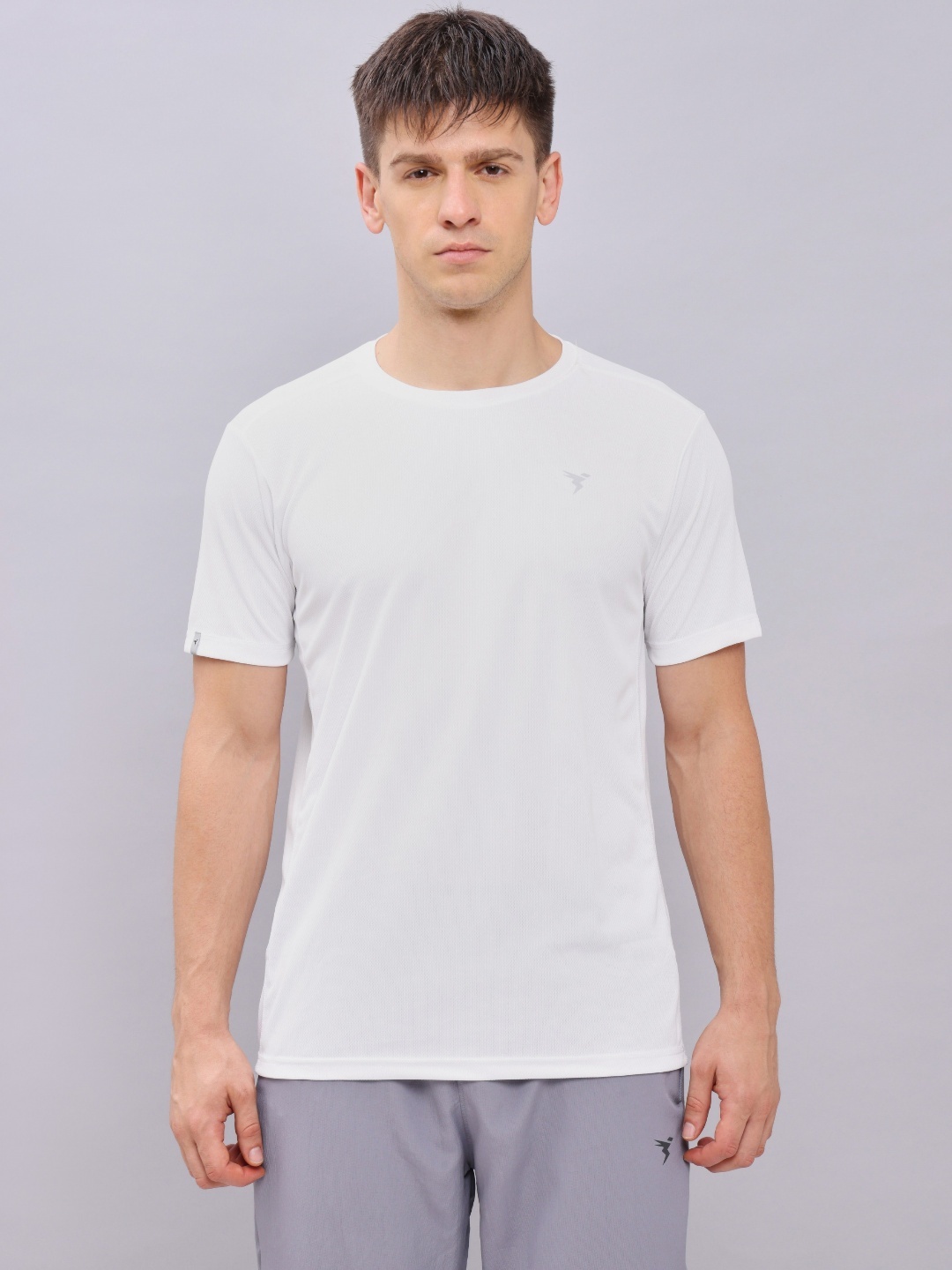 

Technosport Men Pack Of 2 Anti Odour Solid Slim Fit T-shirt, White