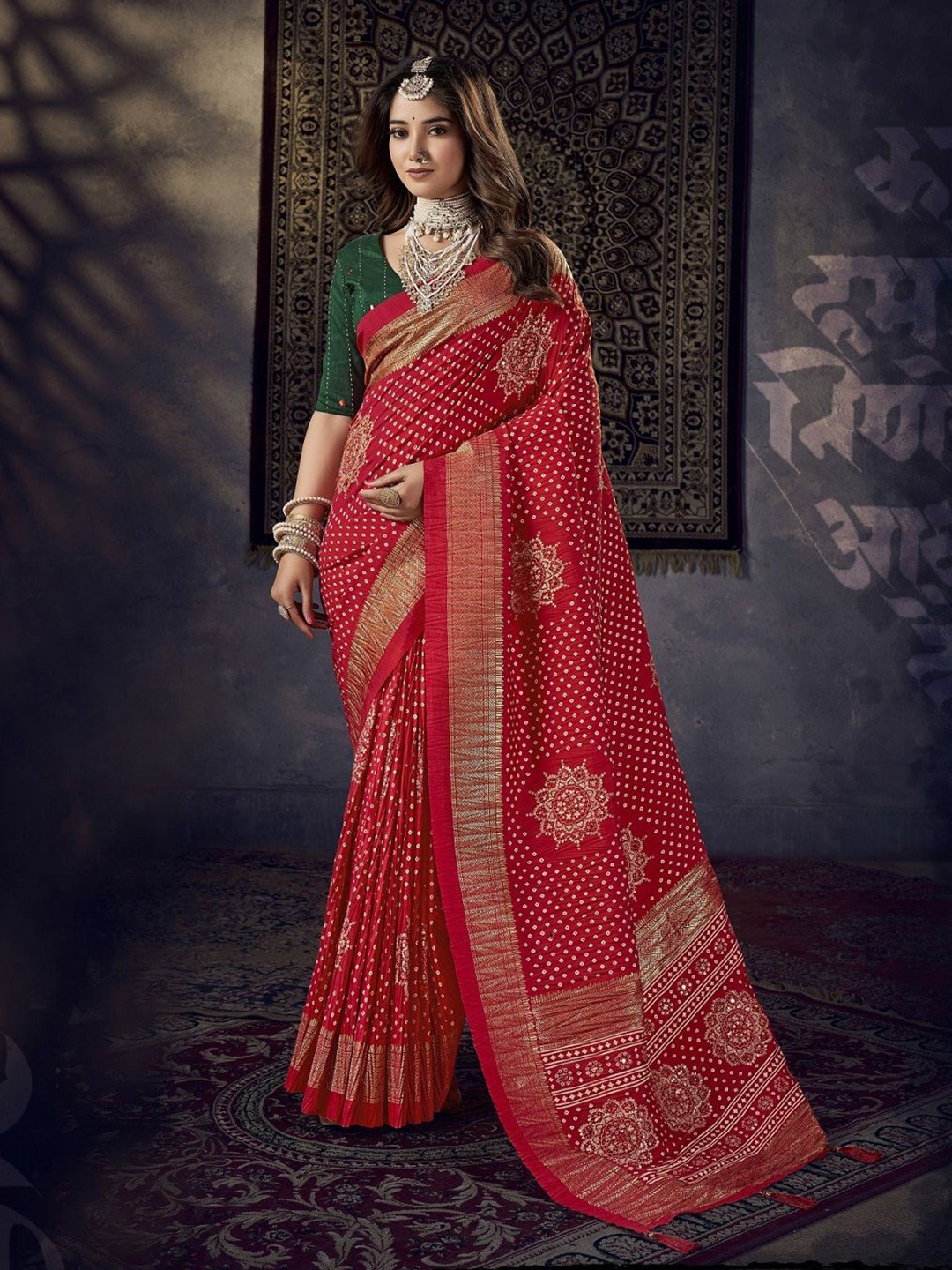 

Stylum Bandhani Art Silk Bandhani Saree, Red