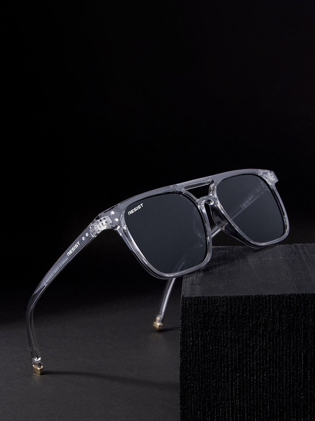 

RESIST EYEWEAR Unisex Square Sunglasses with UV Protected Lens, Black