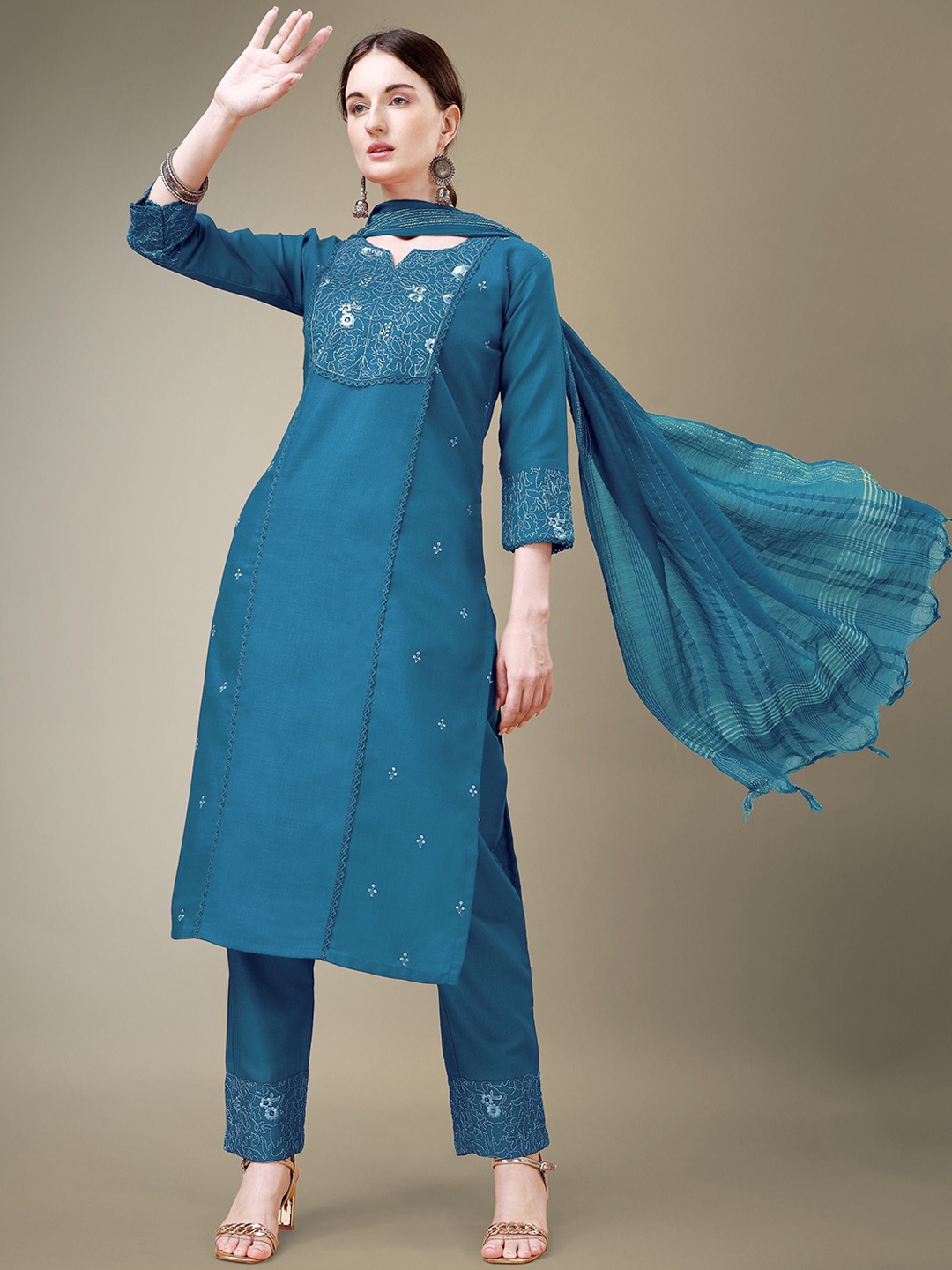 

BERISTON Women Ethnic Motifs Embroidered Regular Sequinned Kurta with Trousers & With Dupatta, Teal