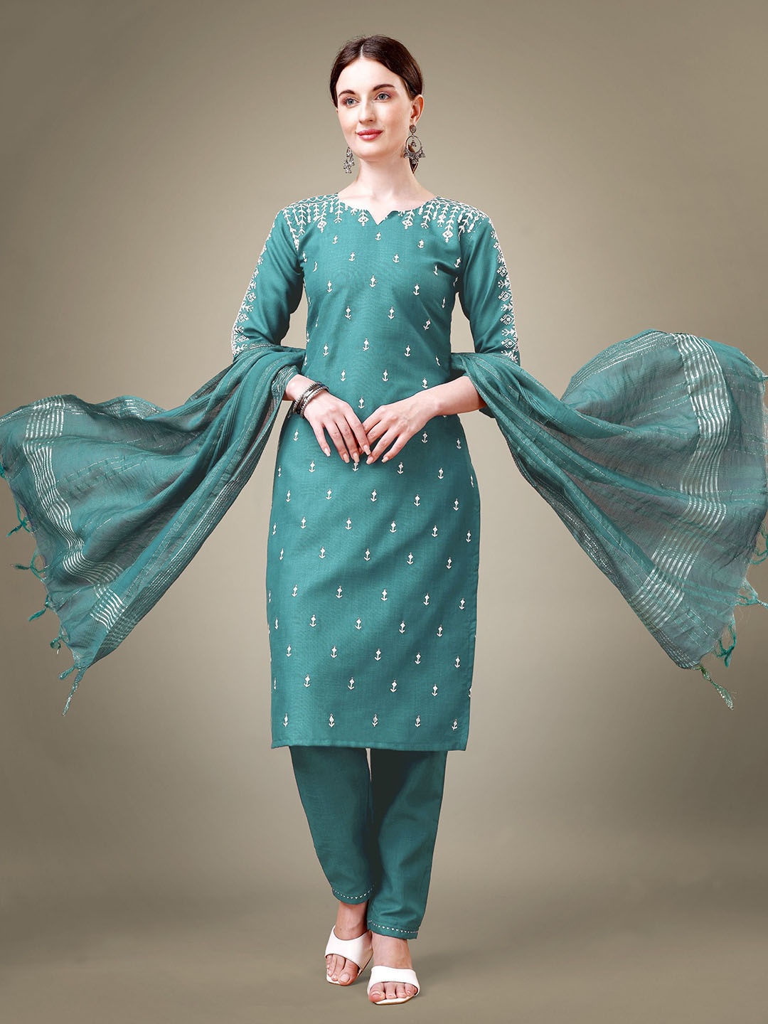 

BERISTON Women Floral Embroidered Regular Sequinned Kurta with Trousers & With Dupatta, Teal