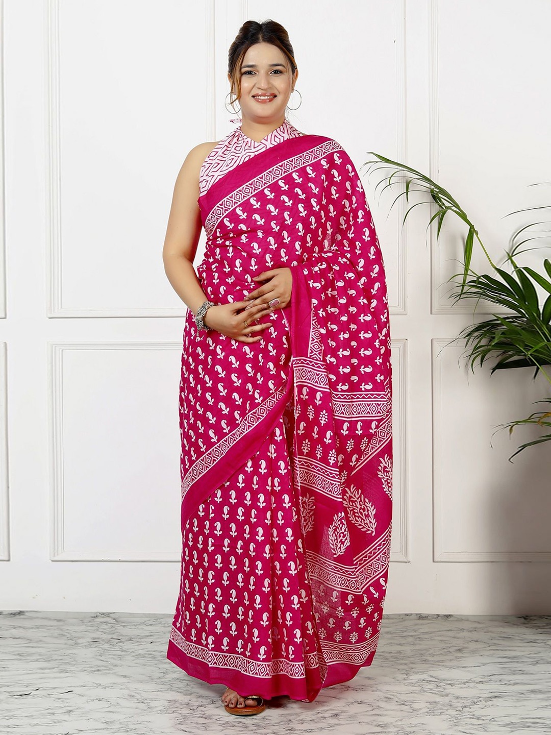 

JAIPURI PRINT Floral Pure Cotton Block Print Saree, Pink