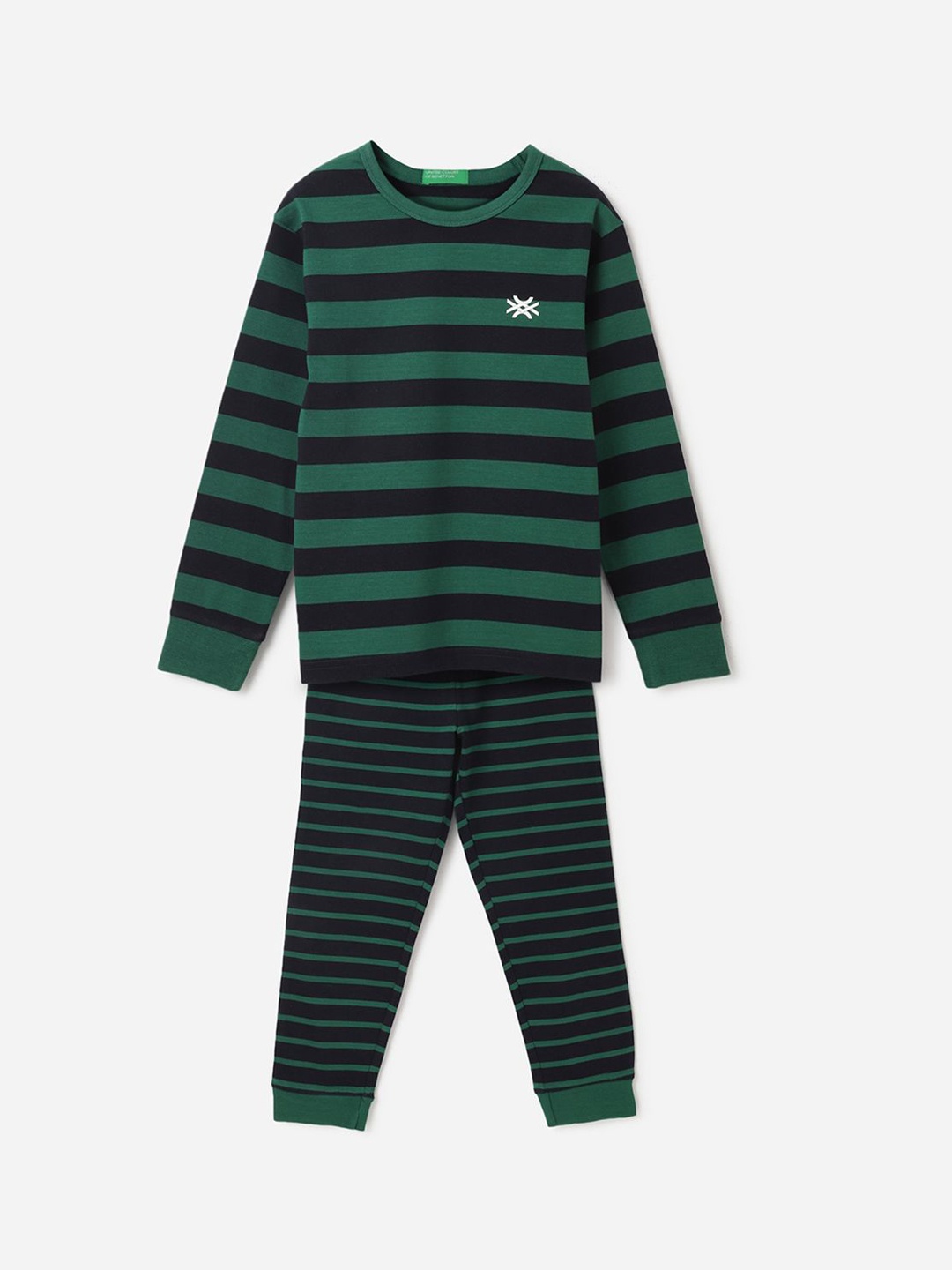 United Colors of Benetton Boys Striped Night suit, Green
