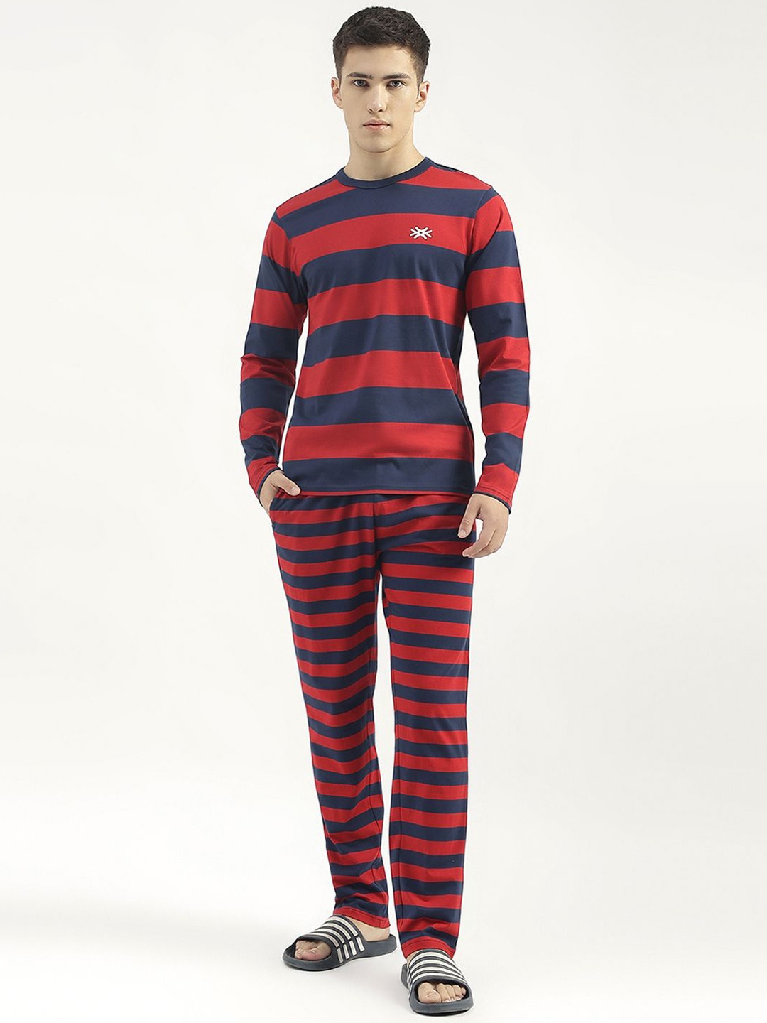 

United Colors of Benetton Striped Night suit, Red