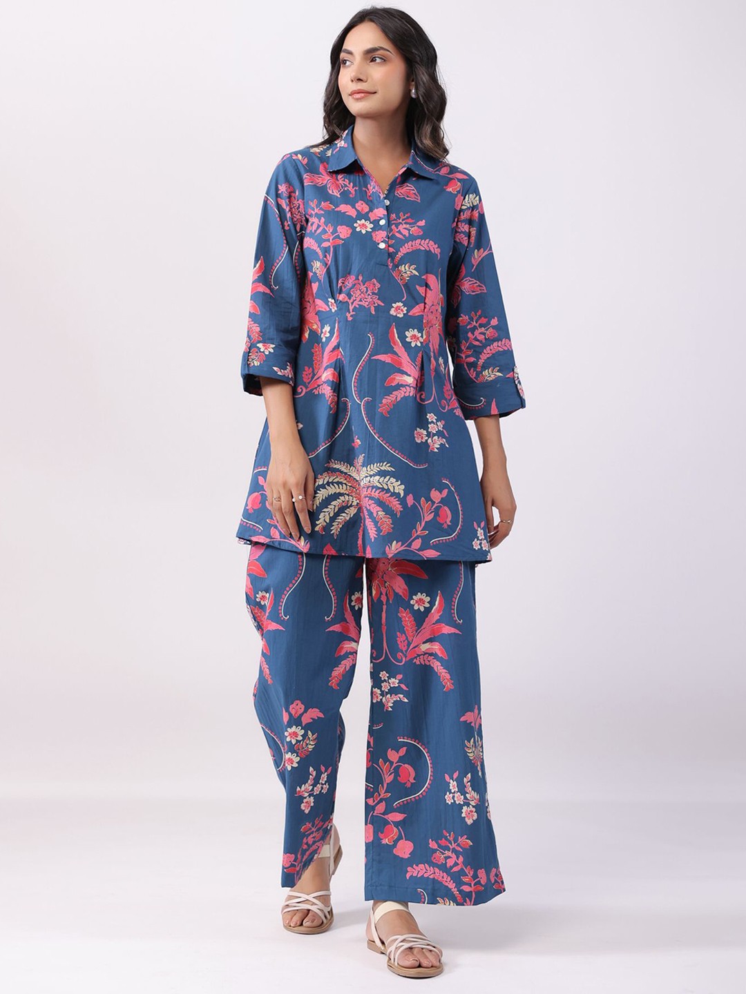 

JISORA Printed Top With Palazzo Co-Ords, Blue