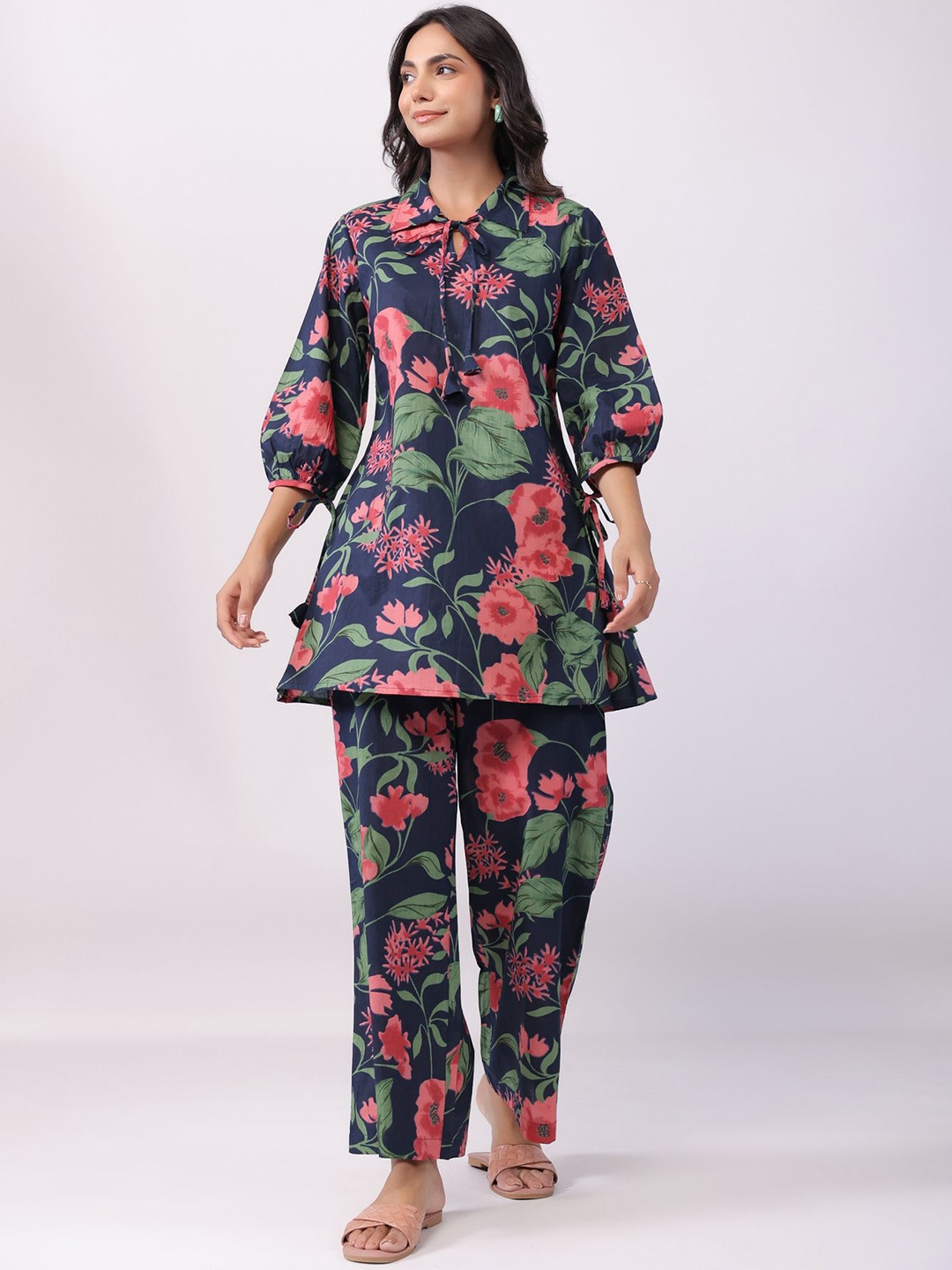 

JISORA Pure Cotton Floral Printed Top With Palazzo Co-Ords, Navy blue