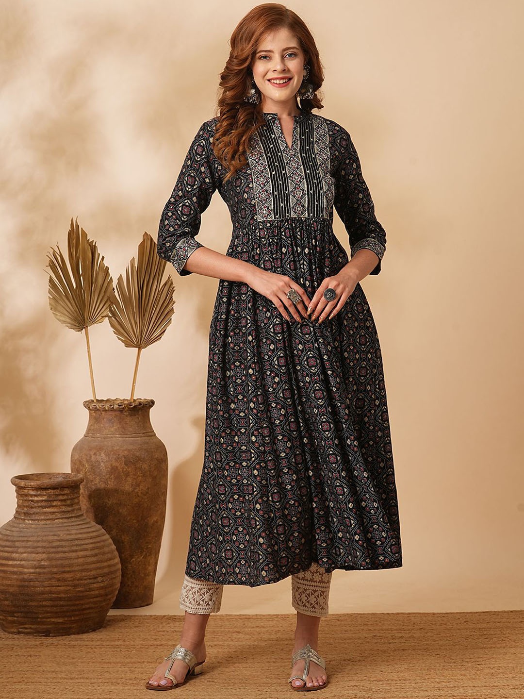 

FASHOR Women Printed Flared Sleeves Thread Work Kurta, Black