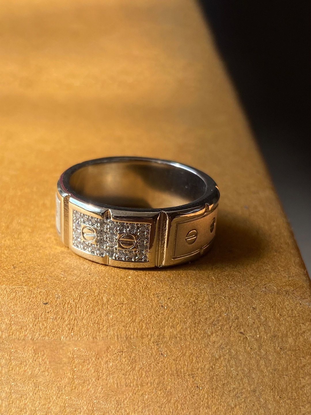 

THE WOKE COLLECTION 925 Sterling Silver Rhodium-Plated AD Studded Ring