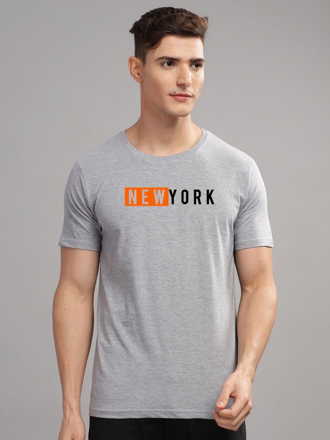 

ADRO Men Typography Printed Applique T-shirt, Grey
