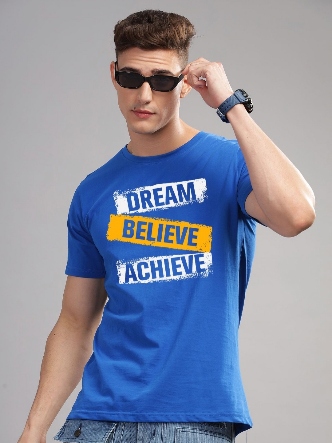 

ADRO Men Typography Printed Applique T-shirt, Blue