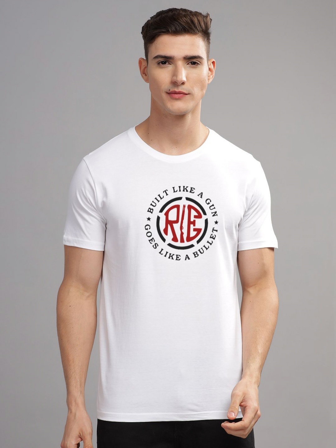 

ADRO Men Typography Printed Applique T-shirt, White