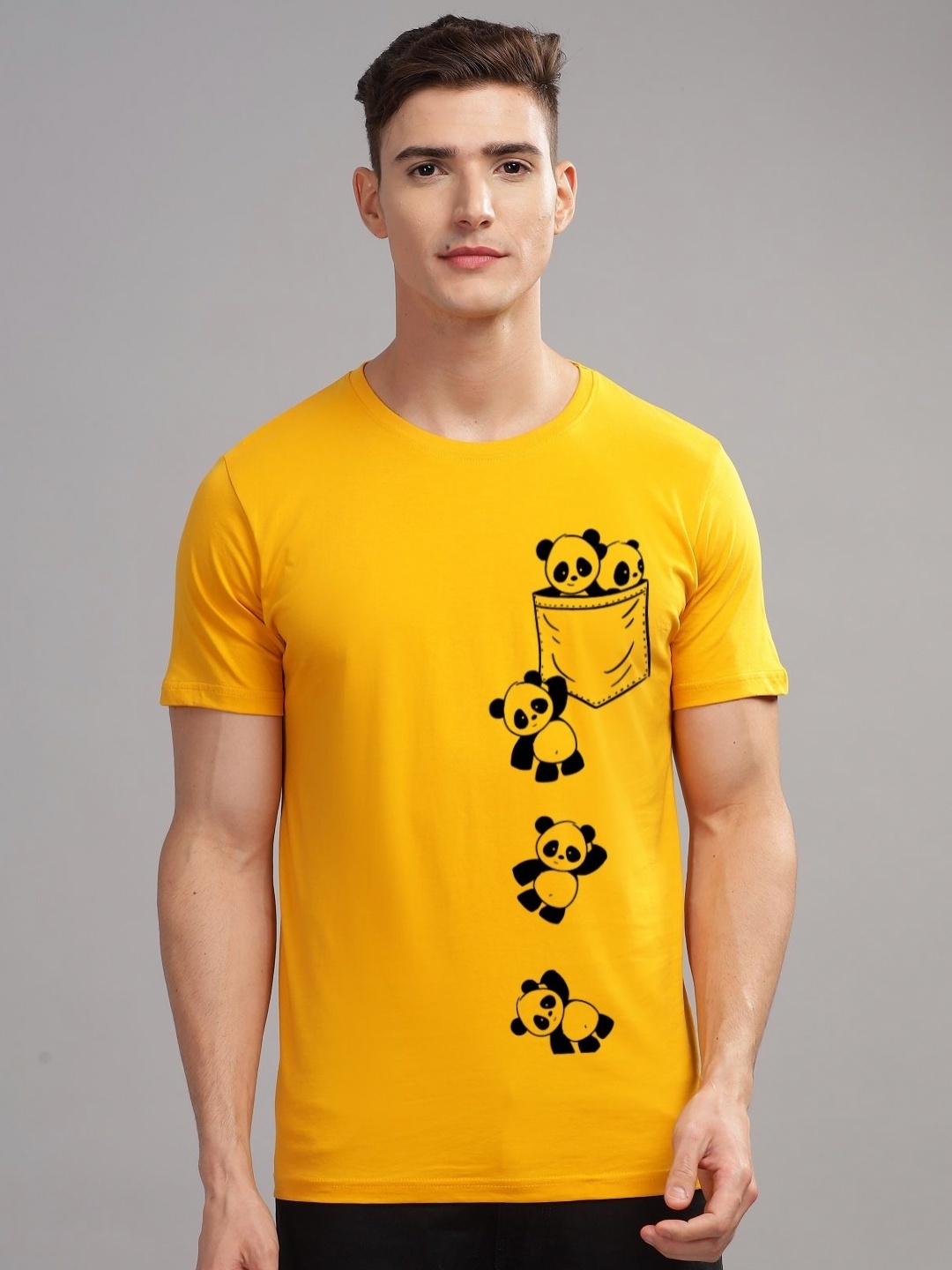 

ADRO Men Typography Printed Pockets T-shirt, Mustard