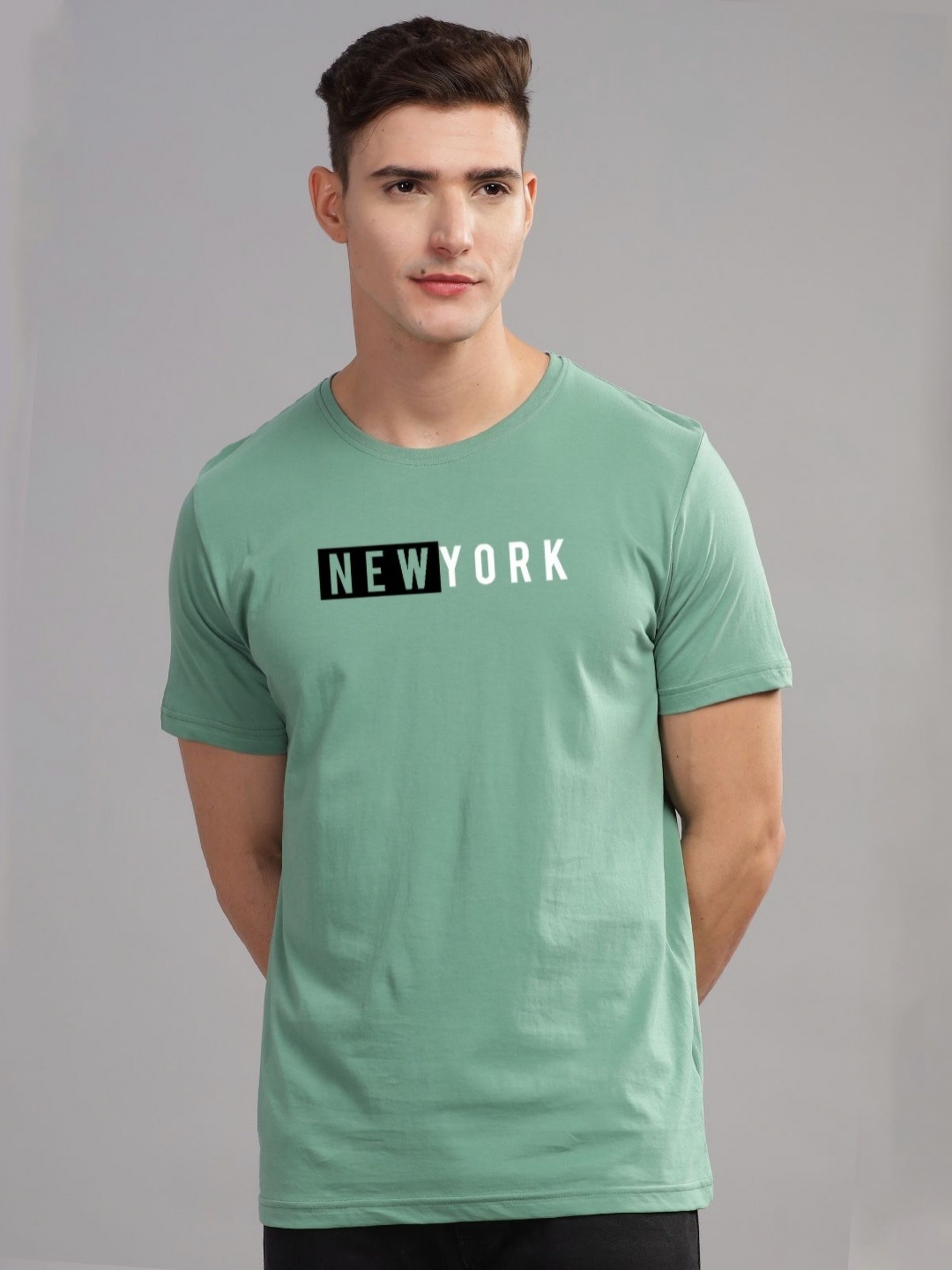

ADRO Men Typography Printed Raw Edge T-shirt, Sea green