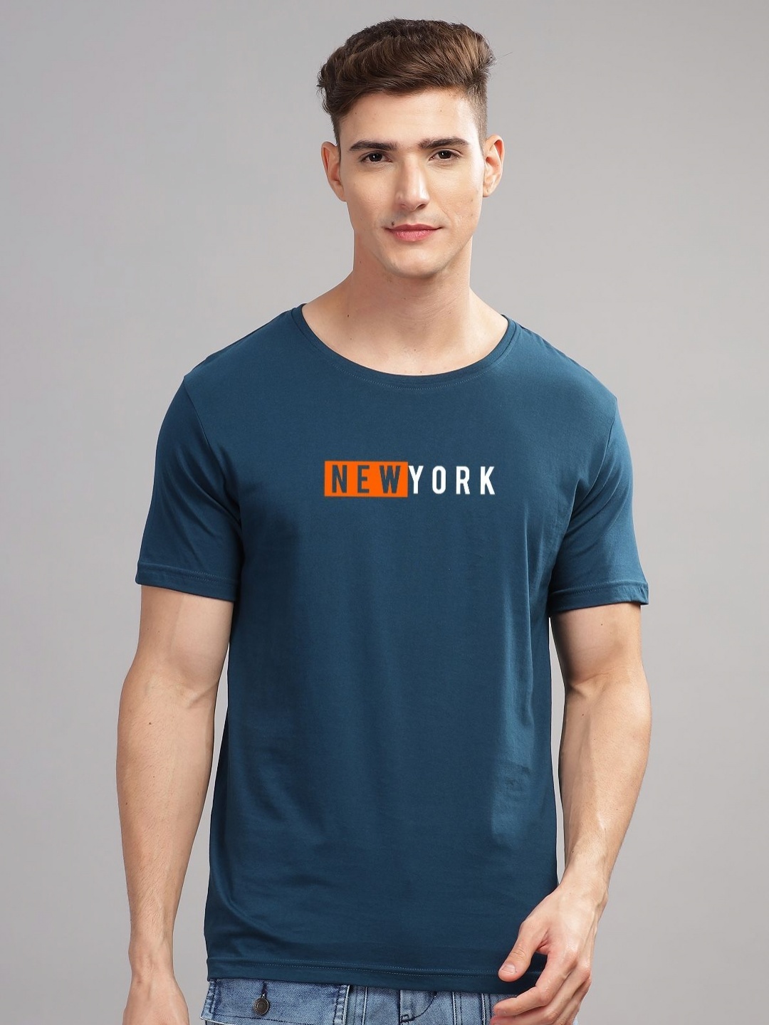 

ADRO Men Typography Printed Applique T-shirt, Teal