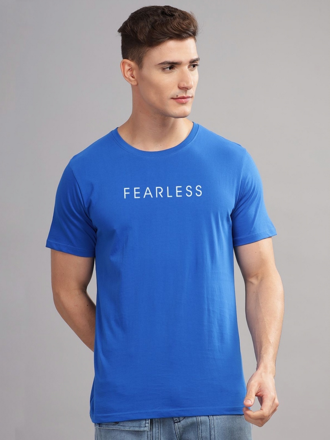 

ADRO Men Typography Applique T-shirt, Blue